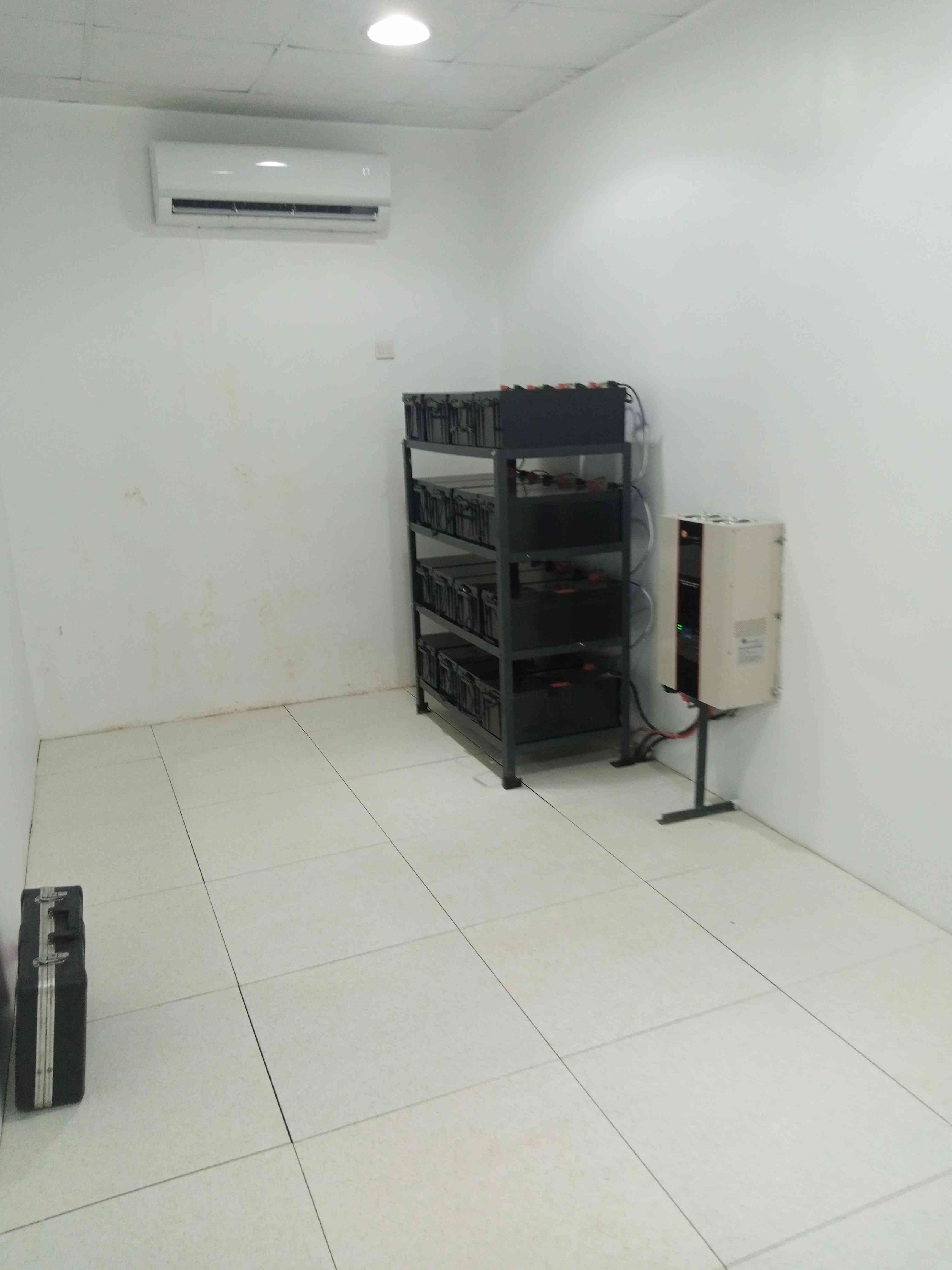 Medical Equipment And Installation Of Children’S Neonatal Icu 