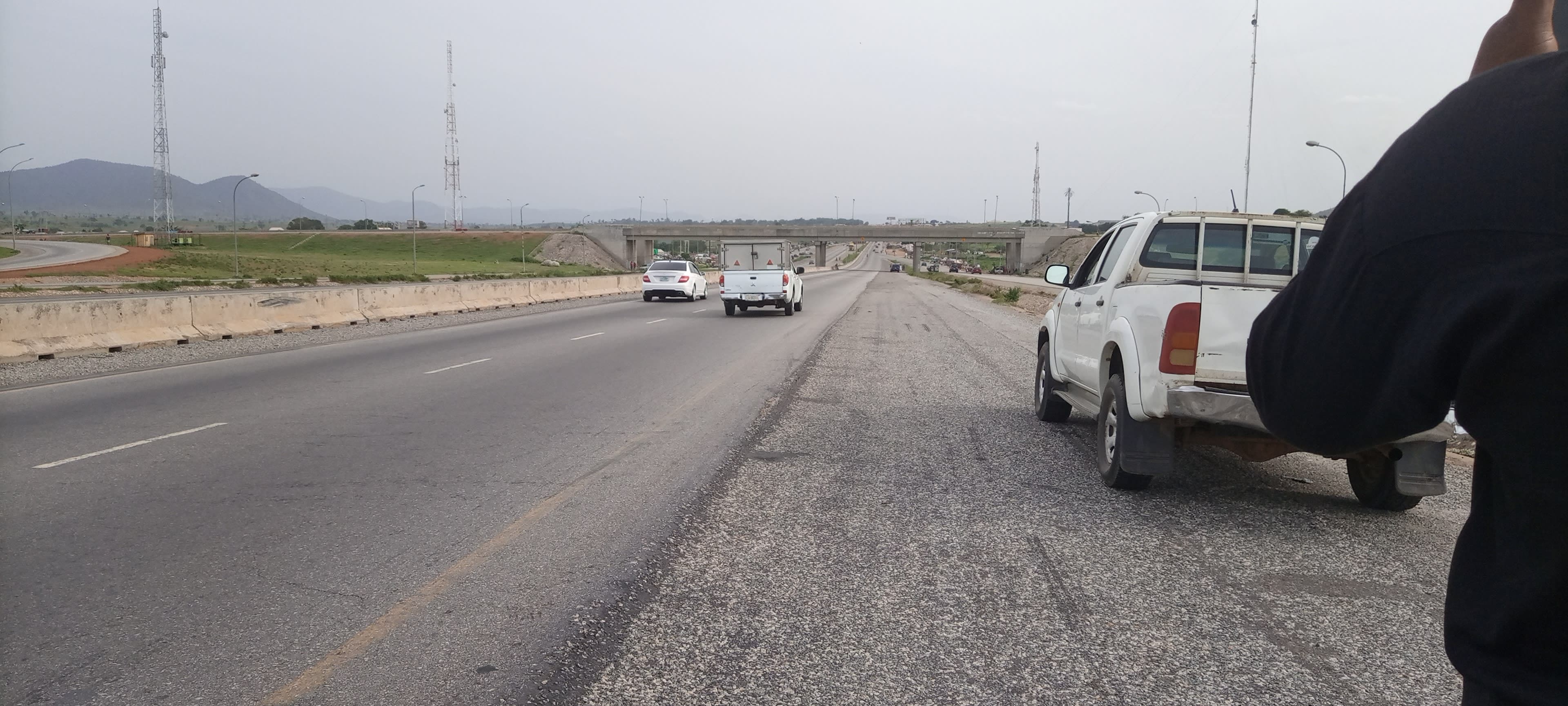 Abuja-Abaji Road(Section 1,International Airport Link Road Junction-Sheda Village Junction) C/No.5862