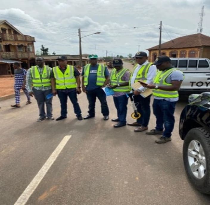 Spur Off Lagos-Ijebu Express Way Old Idowa Township Road,Odogbolu Local Government Area. Ogun State