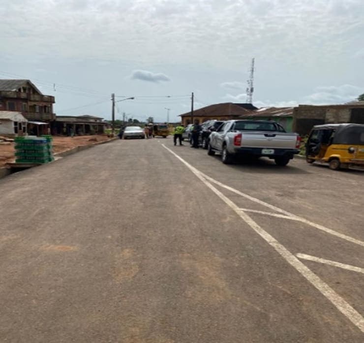 Spur Off Lagos-Ijebu Express Way Old Idowa Township Road,Odogbolu Local Government Area. Ogun State