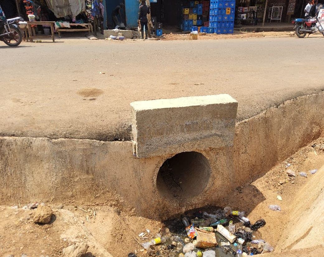 Major Maintenance Of Calabar - Akamkpa - Ikom Road Spur To
Ochon-Onyen Road In Cross River State - (17.2Km)